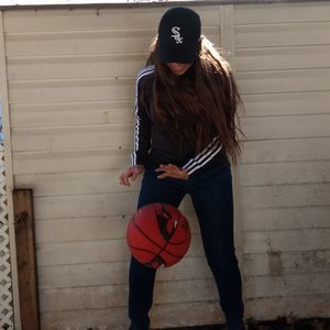 Meet your Posher, Cat